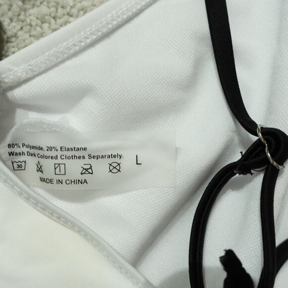 Lot of 2 Womens One Piece Swimsuit Ruched Side Strappy Beach Black White Size L - Picture 7 of 8